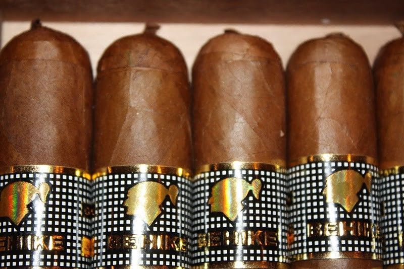 Cигари Cohiba Behike 56 Porcelain of 25* BHK56A фото